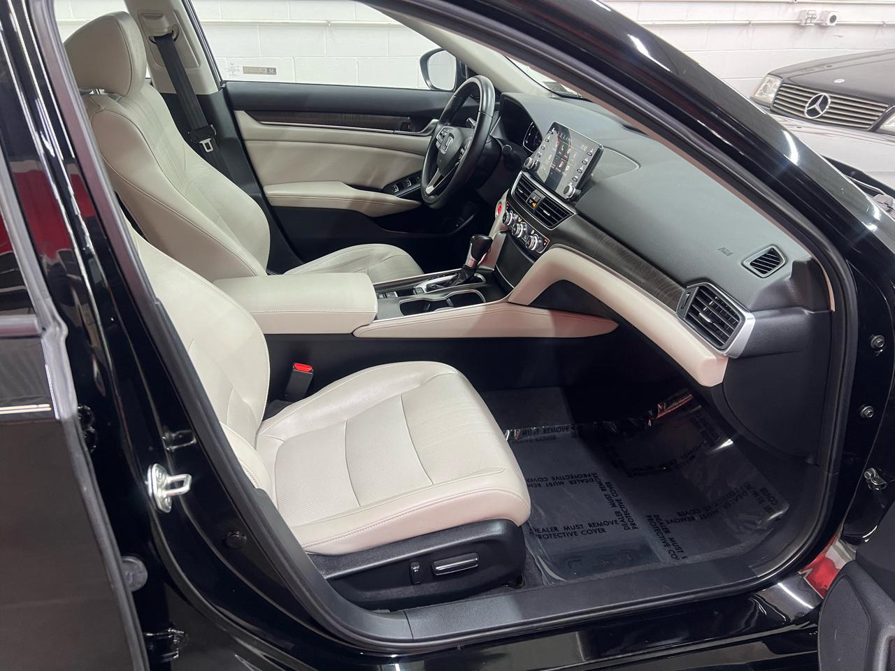 Honda Accord EX-Lw/Navigation CVT 2018