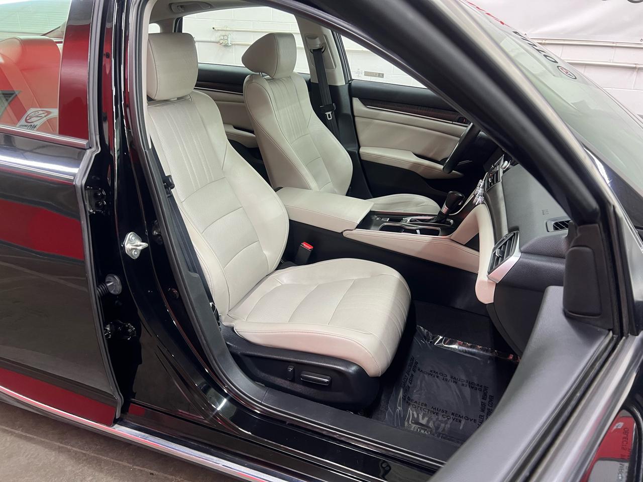 Honda Accord EX-Lw/Navigation CVT 2018