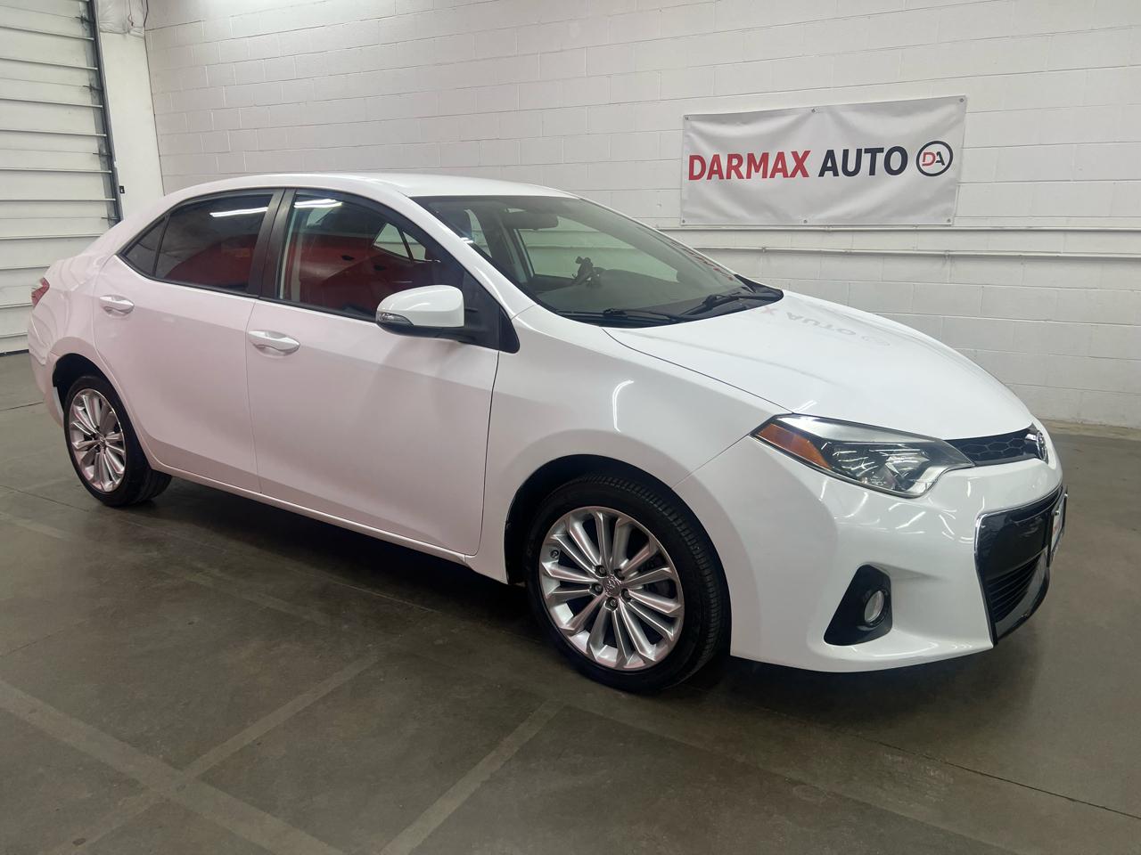 Toyota Corolla  2015