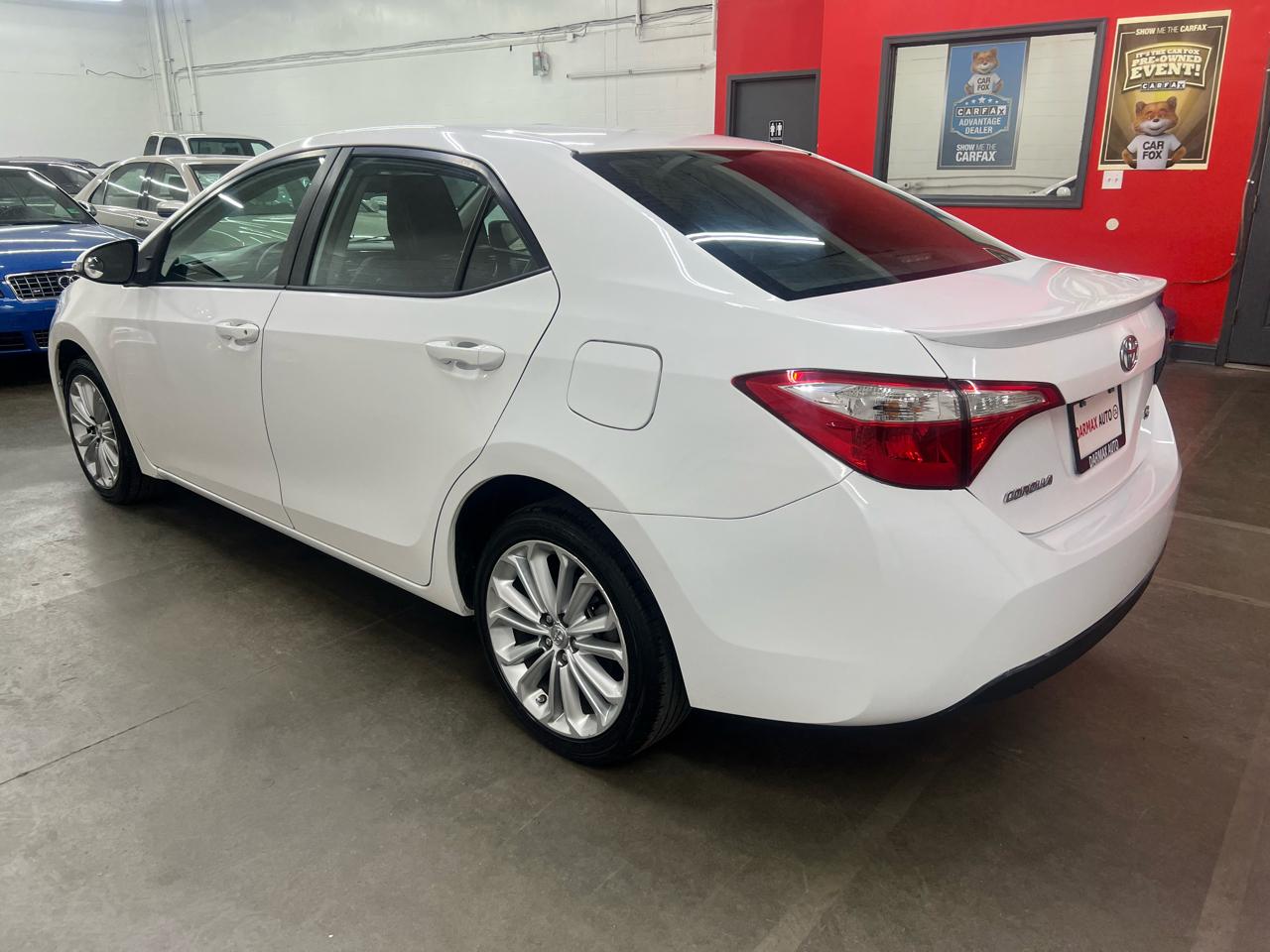 Toyota Corolla  2015