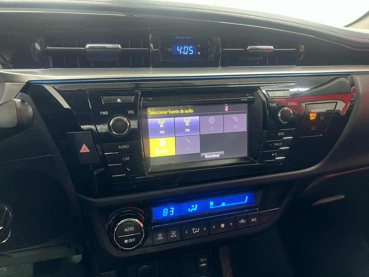 Toyota Corolla  2015