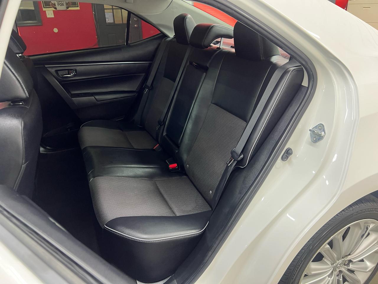 Toyota Corolla  2015