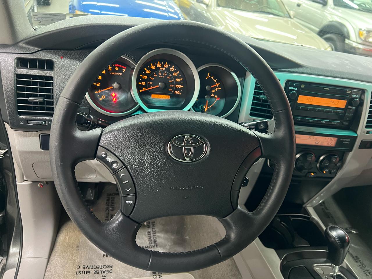 Toyota 4Runner SR5 4WD V8 2008