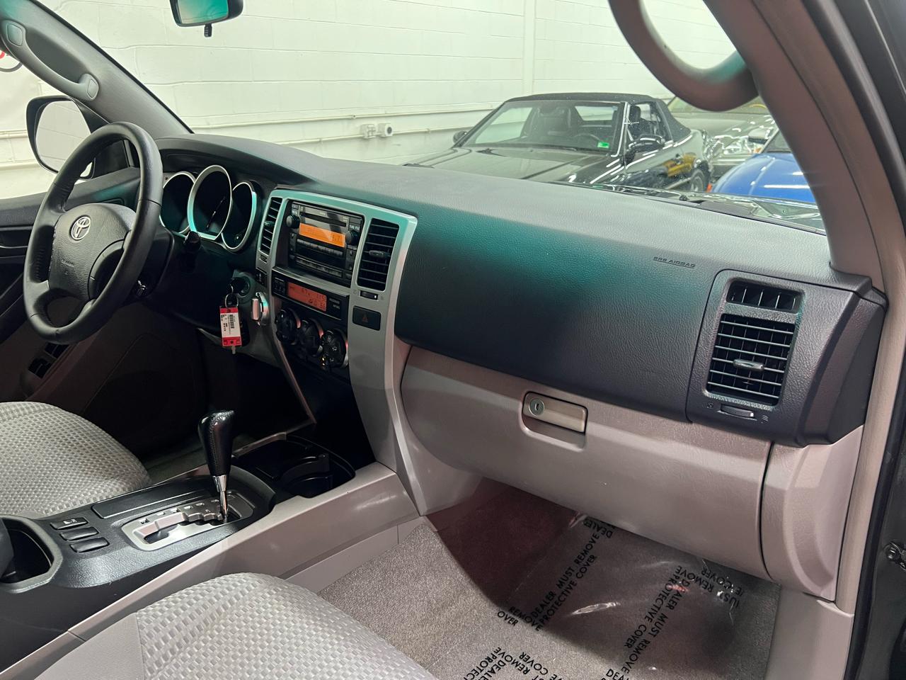 Toyota 4Runner SR5 4WD V8 2008