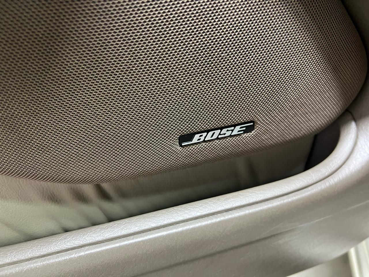 Acura RL 3.5RL with Navigation System 2004