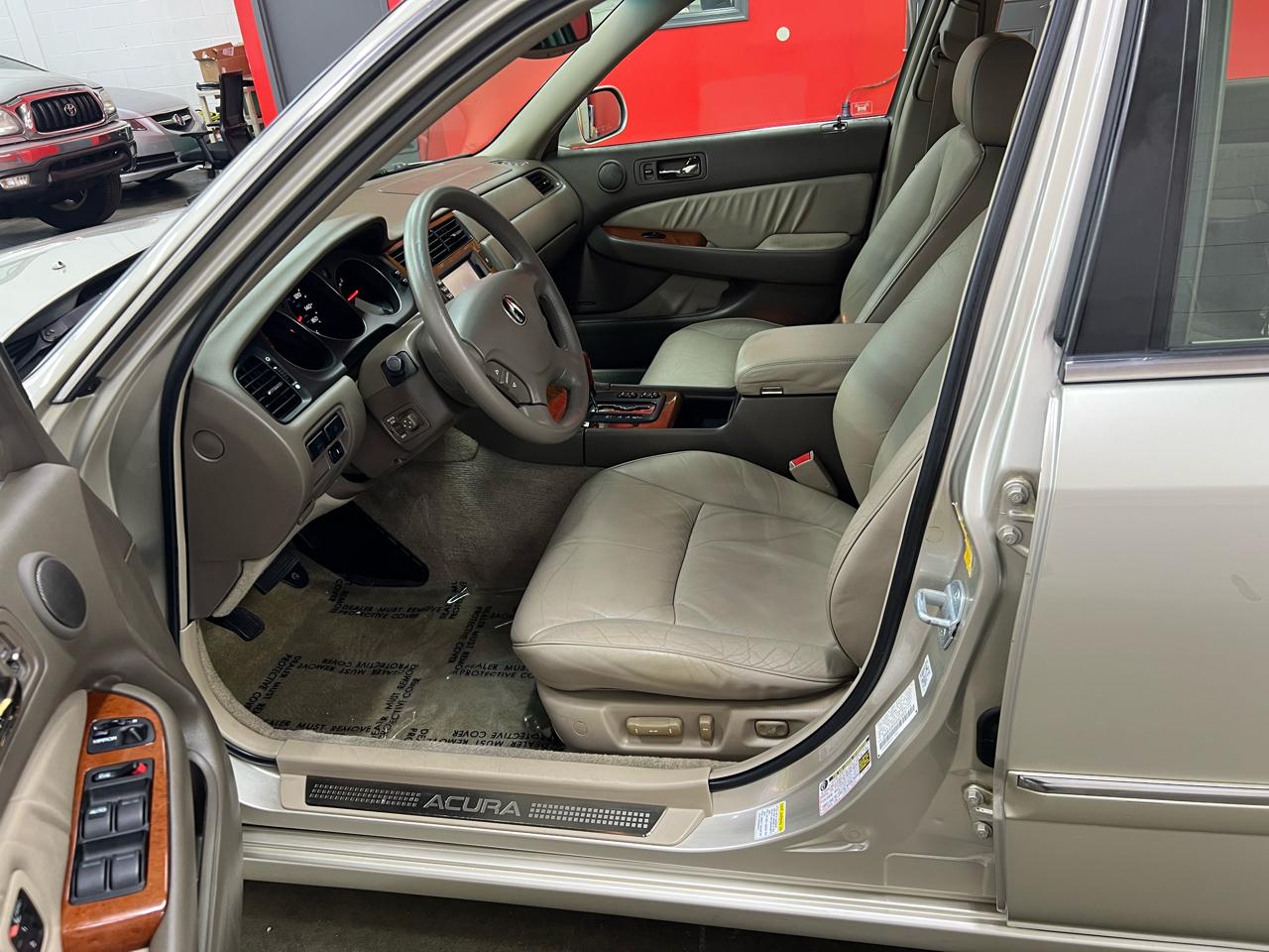 Acura RL 3.5RL with Navigation System 2004