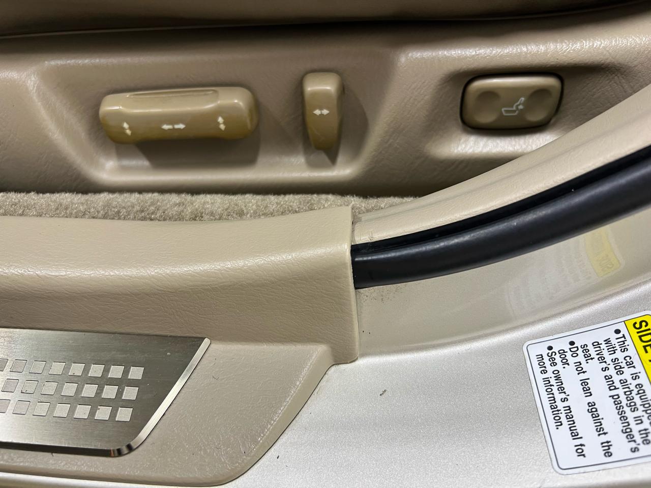 Acura RL 3.5RL with Navigation System 2004