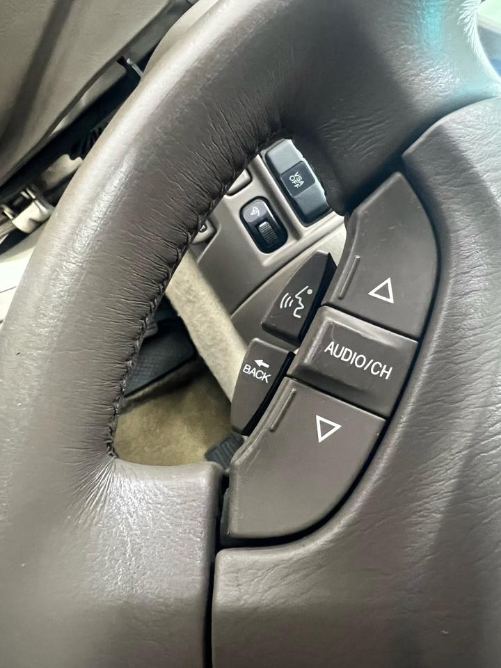 Acura RL 3.5RL with Navigation System 2004