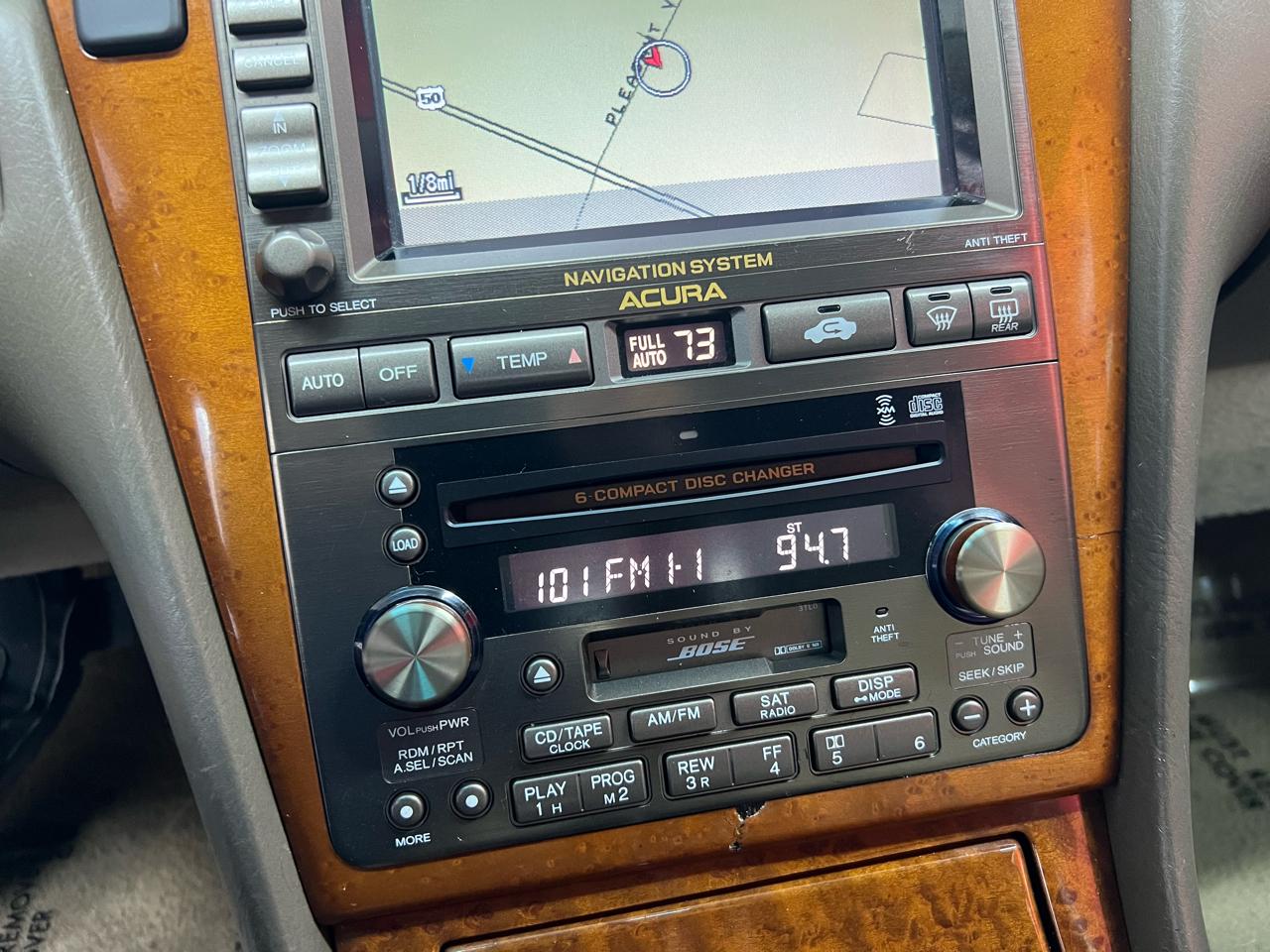 Acura RL 3.5RL with Navigation System 2004