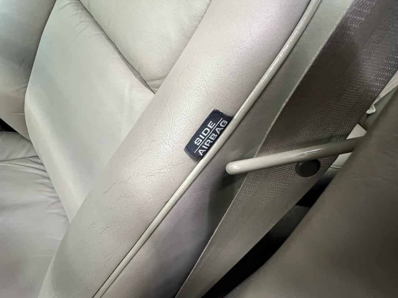 Acura RL 3.5RL with Navigation System 2004