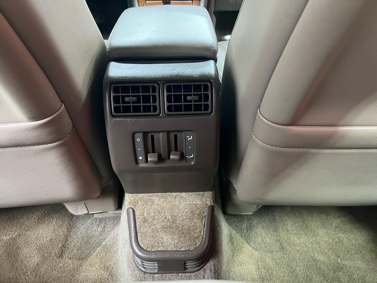 Acura RL 3.5RL with Navigation System 2004