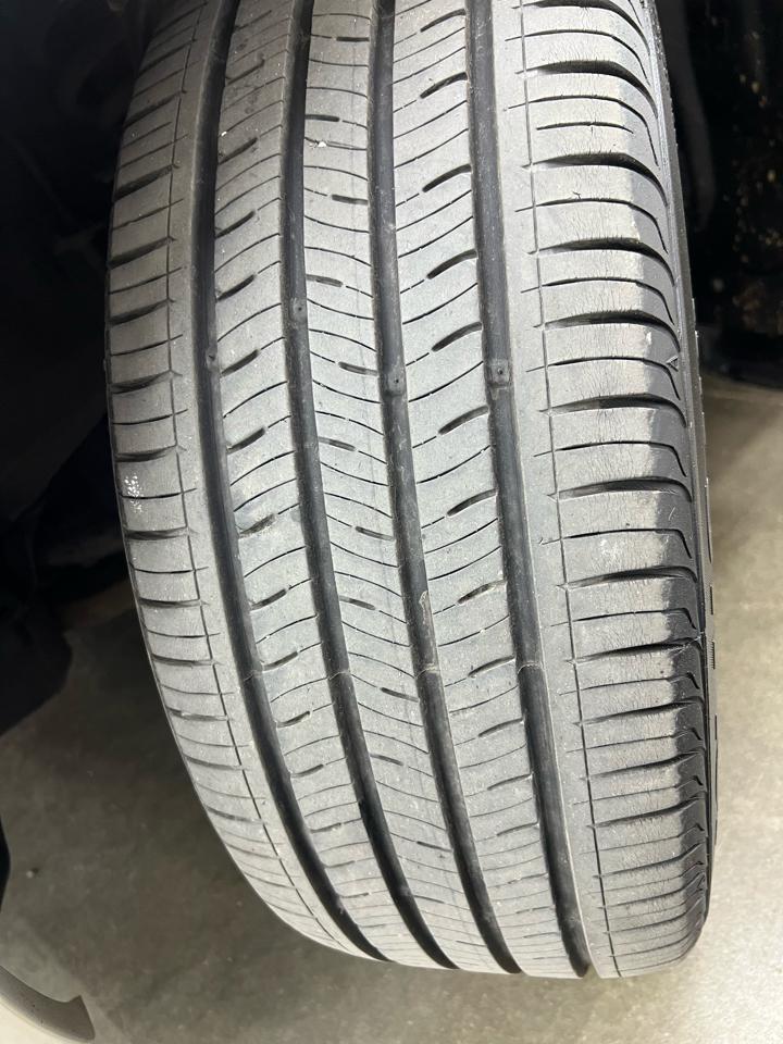 Acura RL 3.5RL with Navigation System 2004