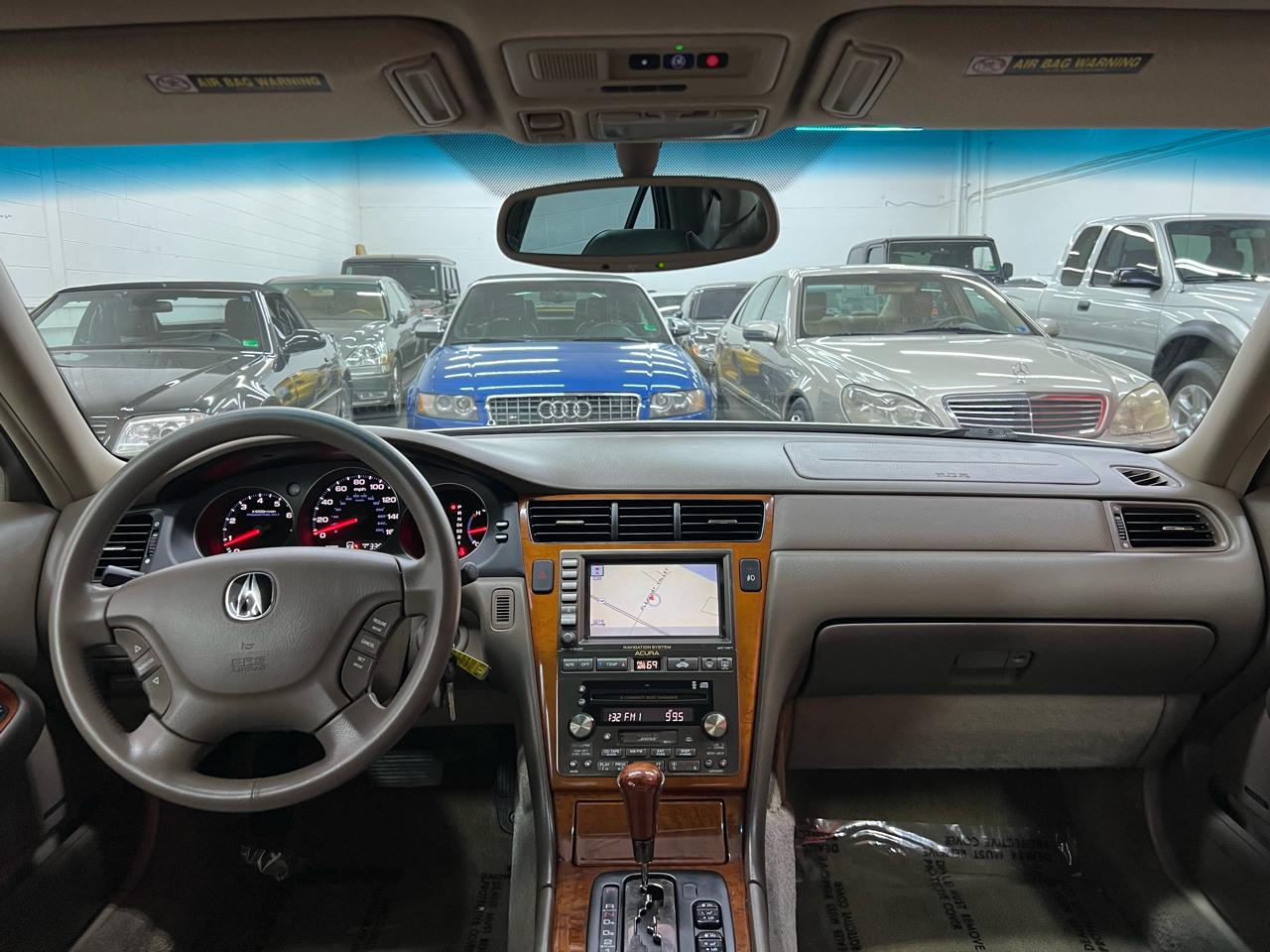 Acura RL 3.5RL with Navigation System 2004