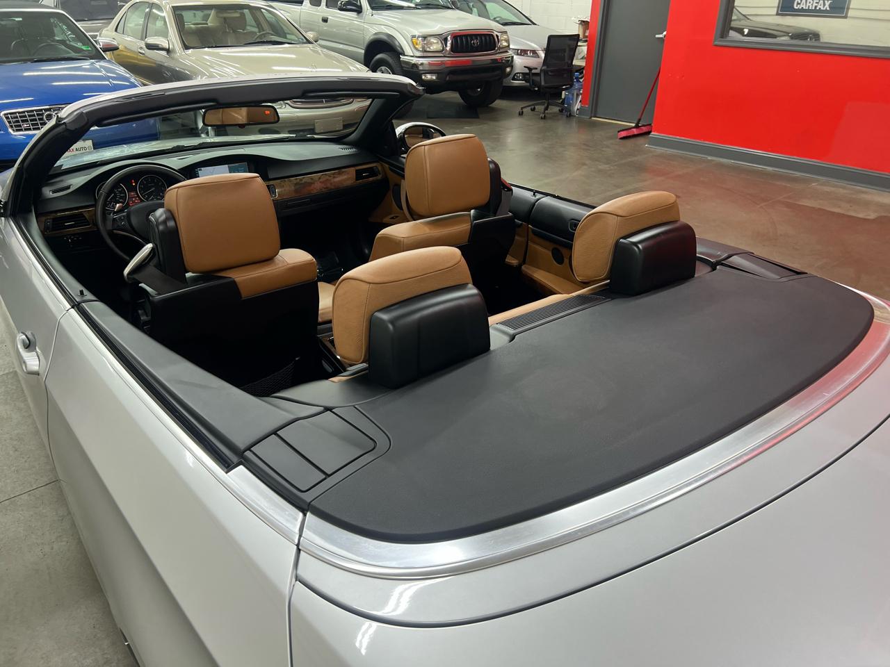 BMW 3-Series 335i Convertible 2007