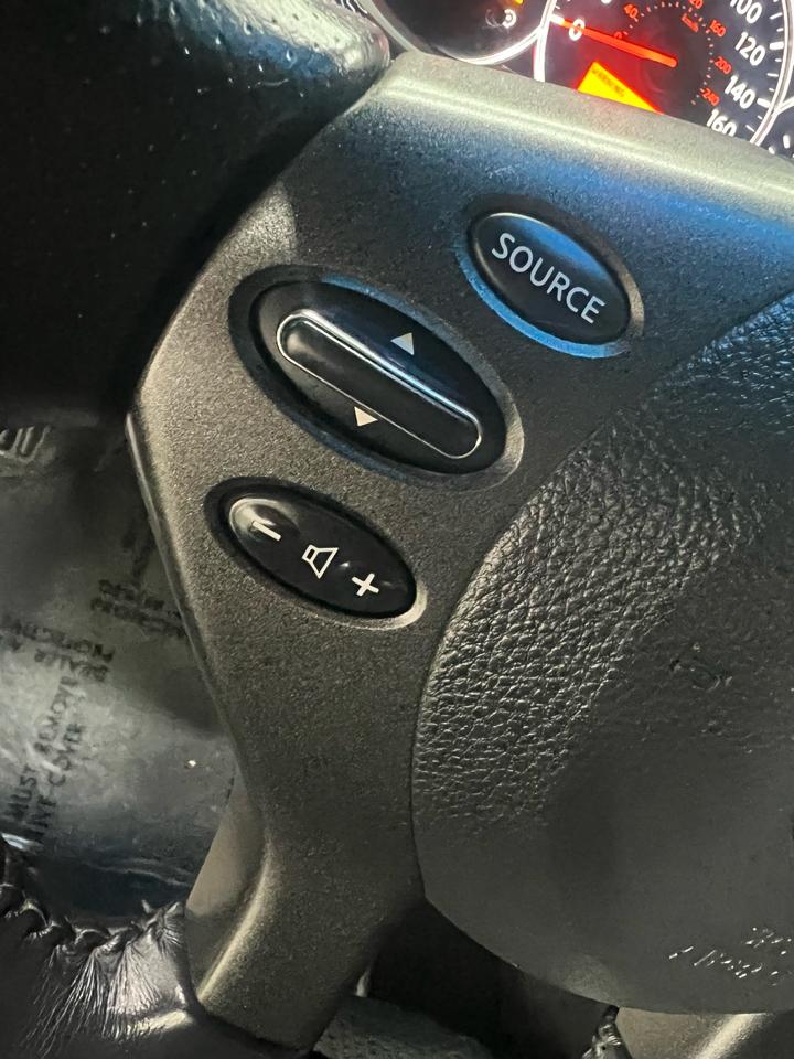 Nissan Altima 2.5 S 6M/T Coupe 2011