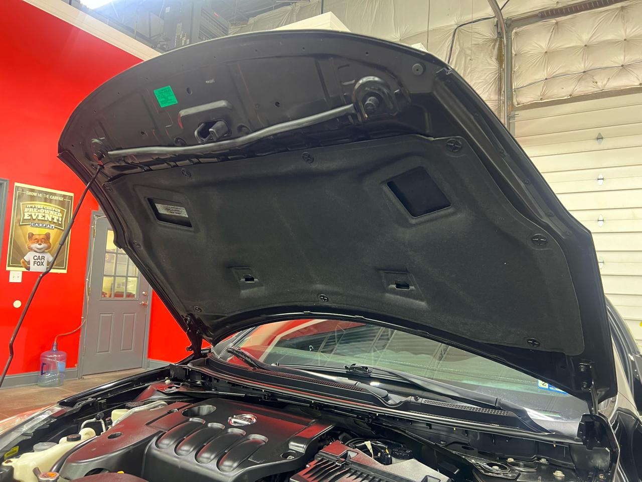 Nissan Altima 2.5 S 6M/T Coupe 2011