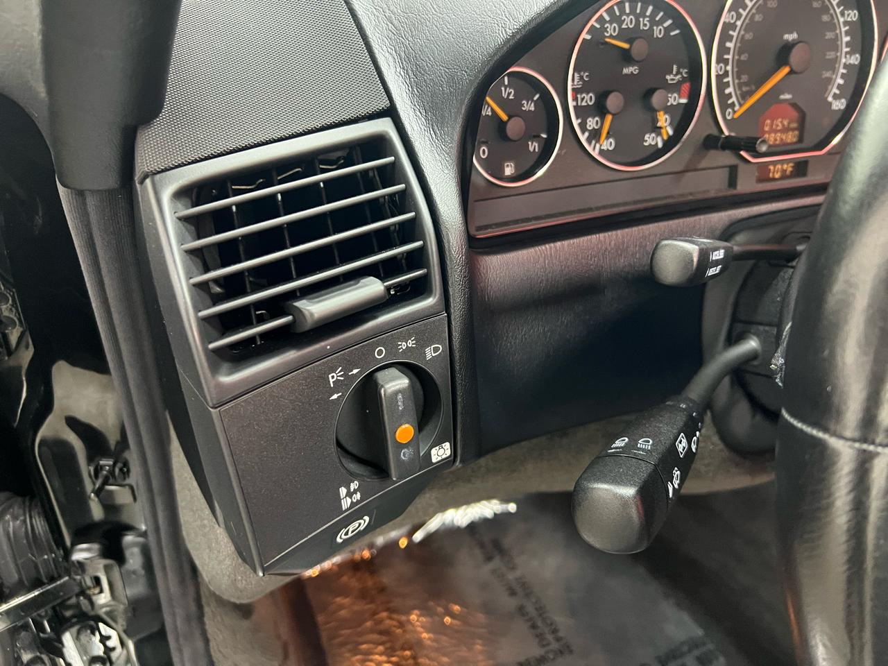 Mercedes-Benz SL-Class SL500 Roadster 1999