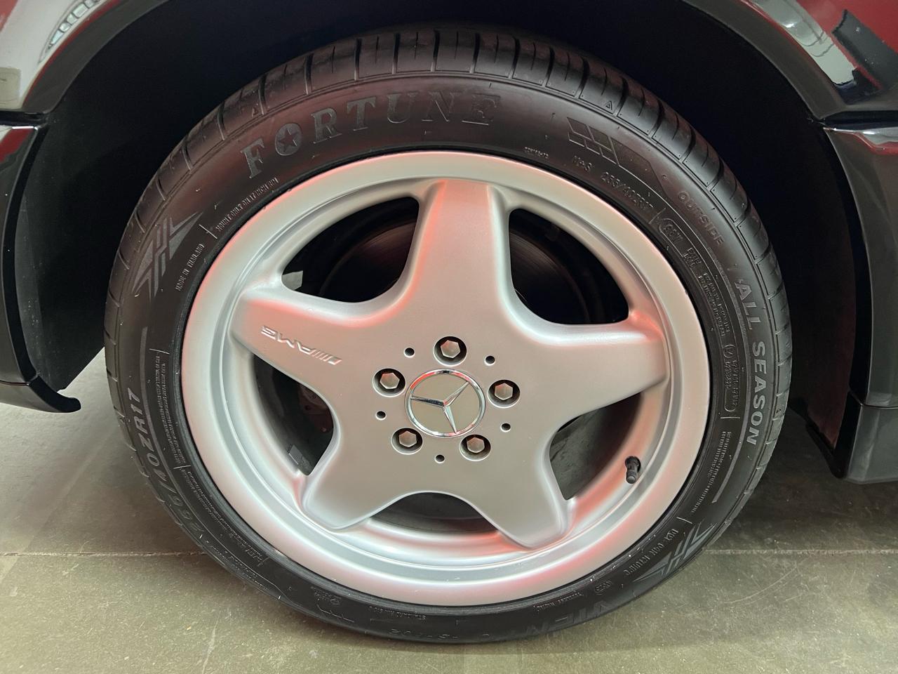 Mercedes-Benz SL-Class SL500 Roadster 1999