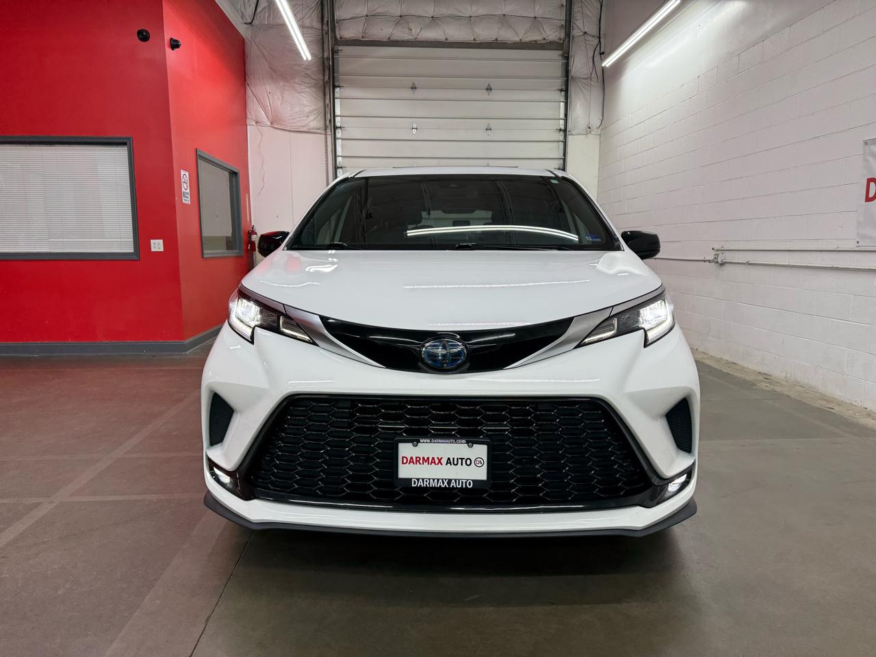 Toyota Sienna XSE 7-Passenger 2021