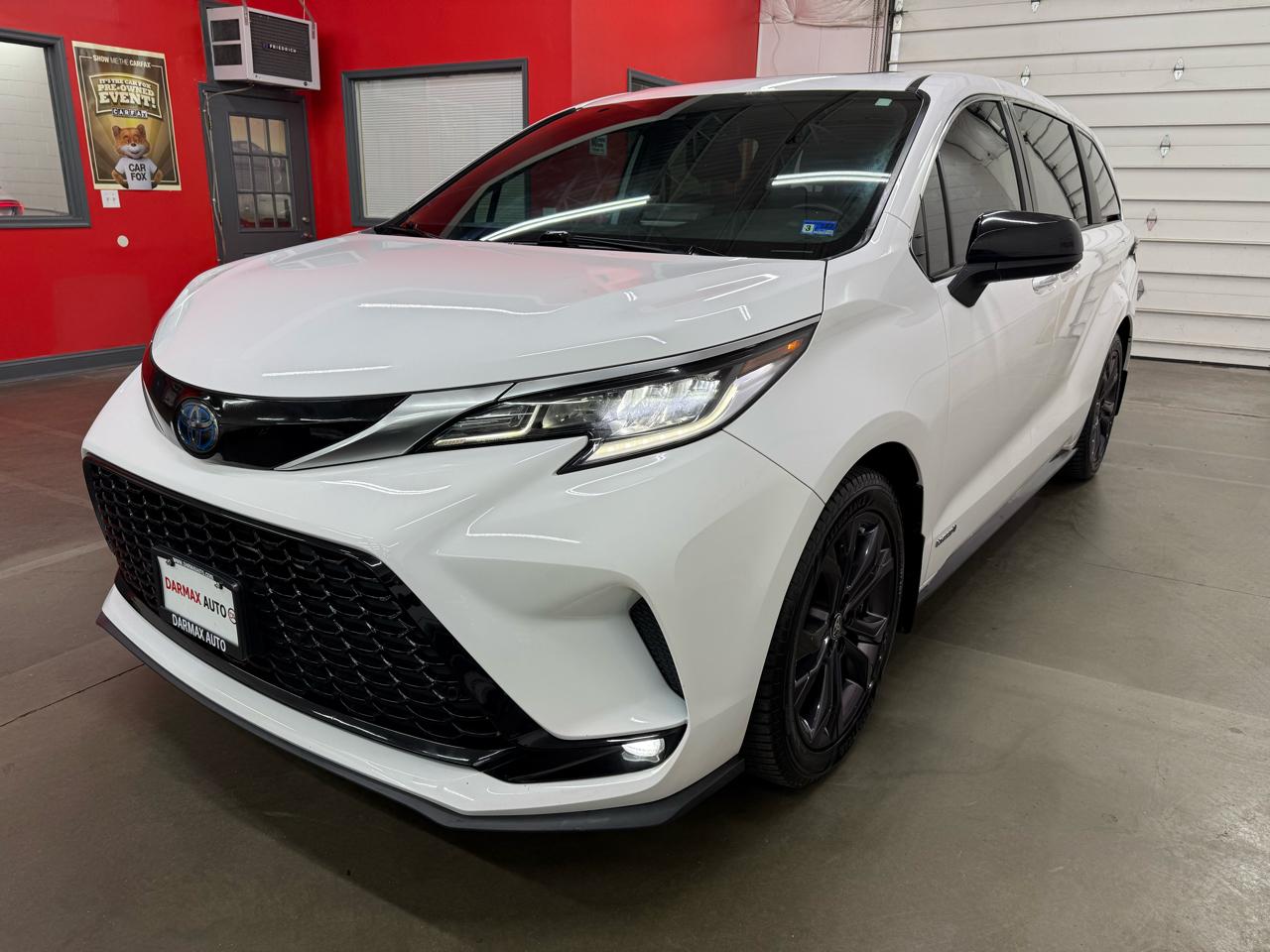 Toyota Sienna XSE 7-Passenger 2021