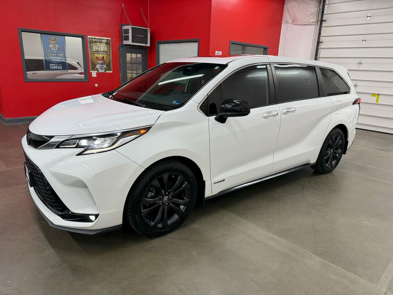 Toyota Sienna XSE 7-Passenger 2021
