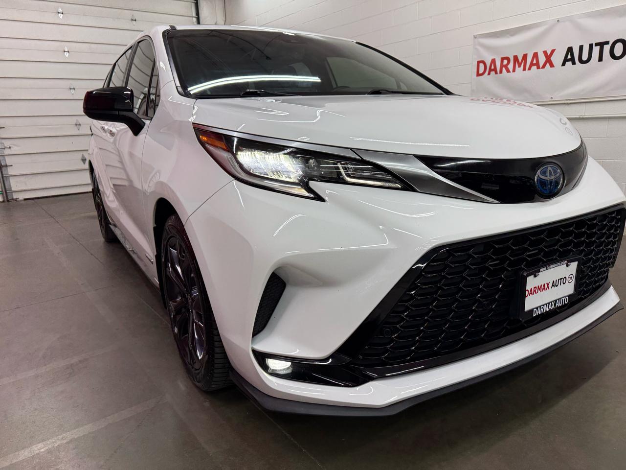 Toyota Sienna XSE 7-Passenger 2021