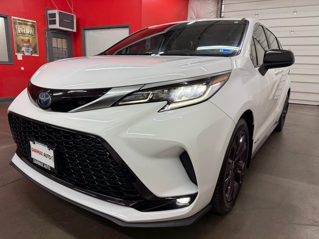 Toyota Sienna XSE 7-Passenger 2021