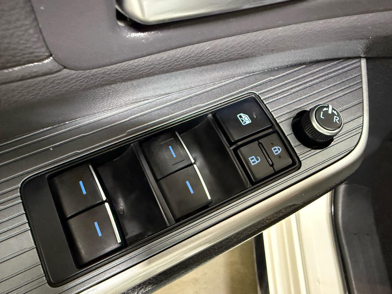 Toyota Sienna XSE 7-Passenger 2021