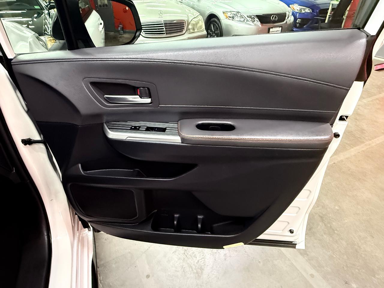 Toyota Sienna XSE 7-Passenger 2021