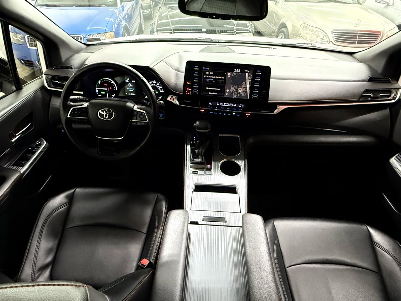 Toyota Sienna XSE 7-Passenger 2021