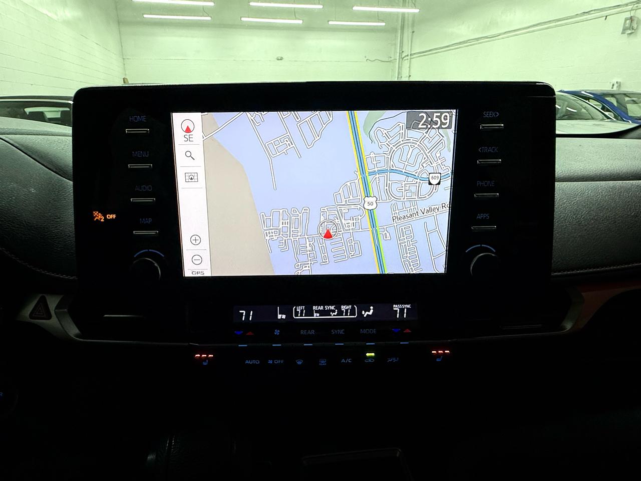 Toyota Sienna XSE 7-Passenger 2021