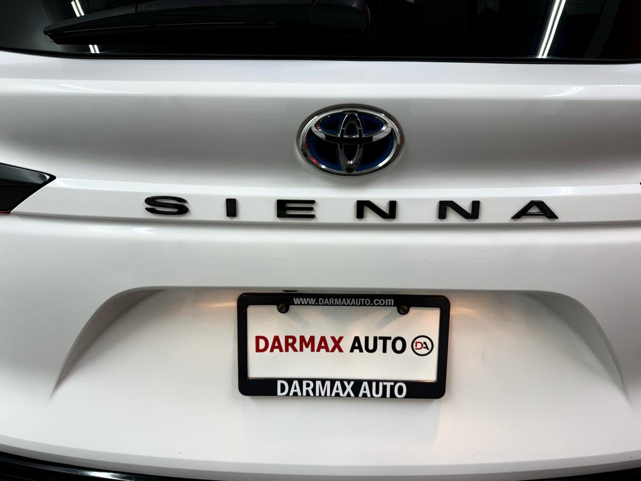 Toyota Sienna XSE 7-Passenger 2021