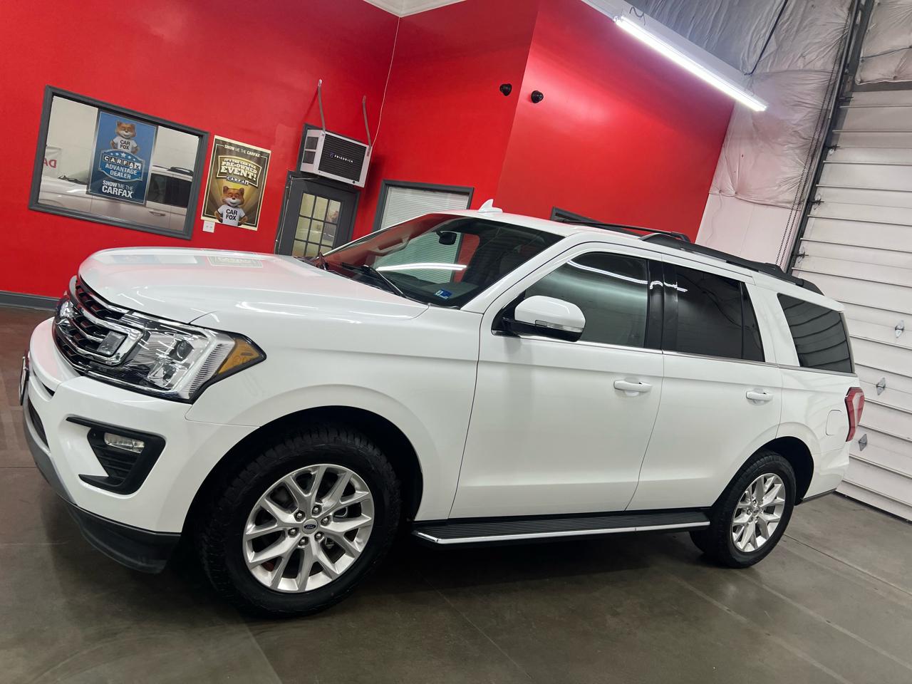 Ford Expedition XLT 2021