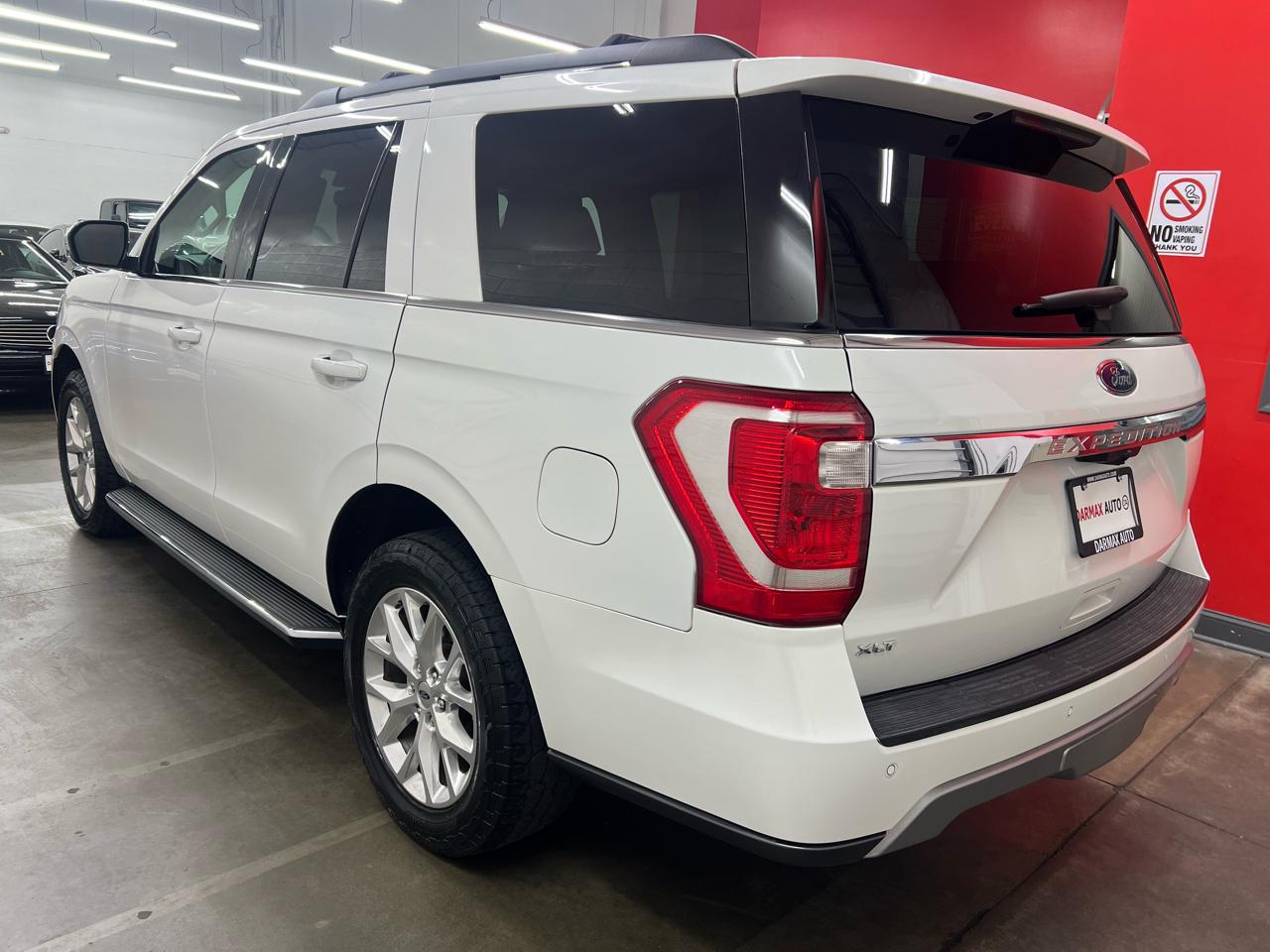 Ford Expedition XLT 2021