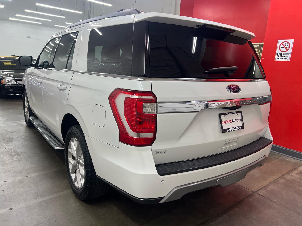 Ford Expedition XLT 2021
