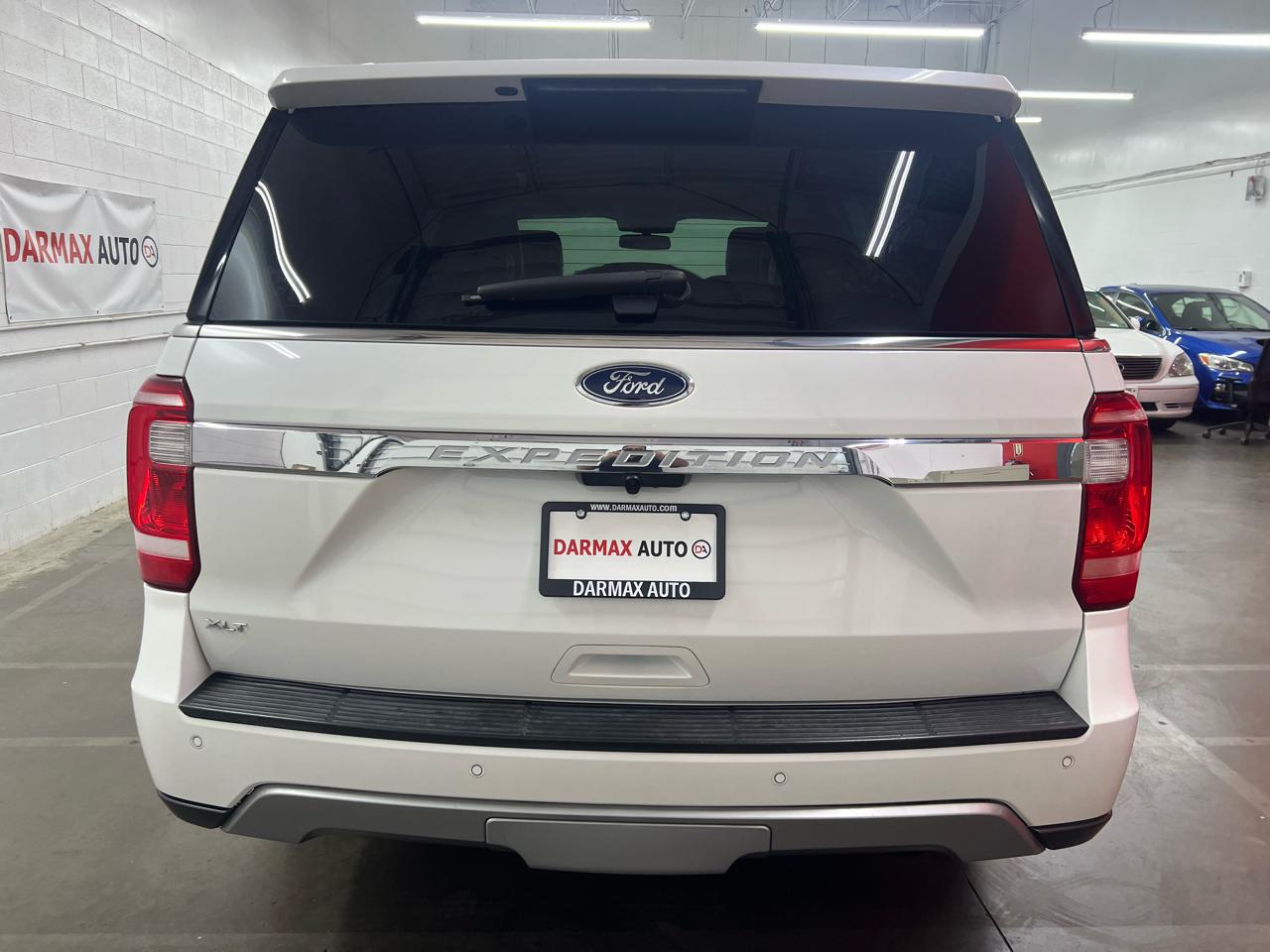 Ford Expedition XLT 2021