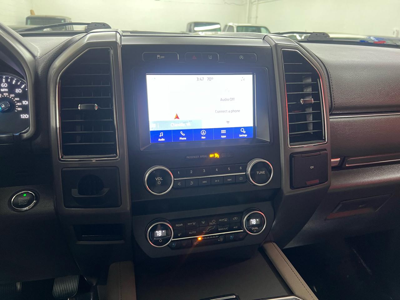 Ford Expedition XLT 2021