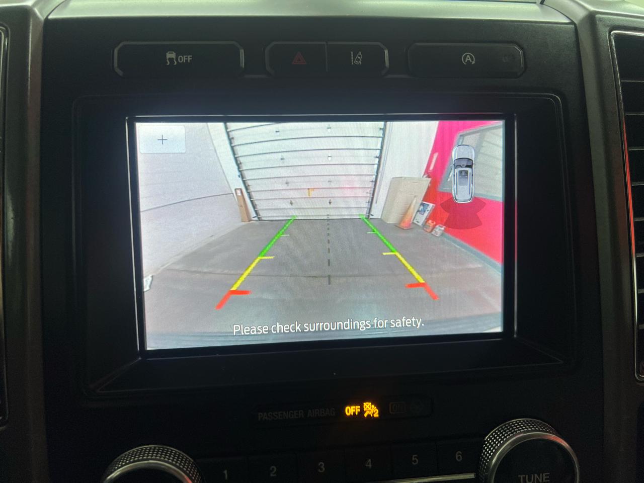 Ford Expedition XLT 2021