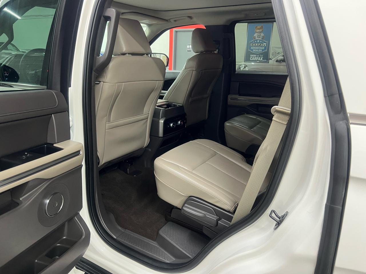 Ford Expedition XLT 2021