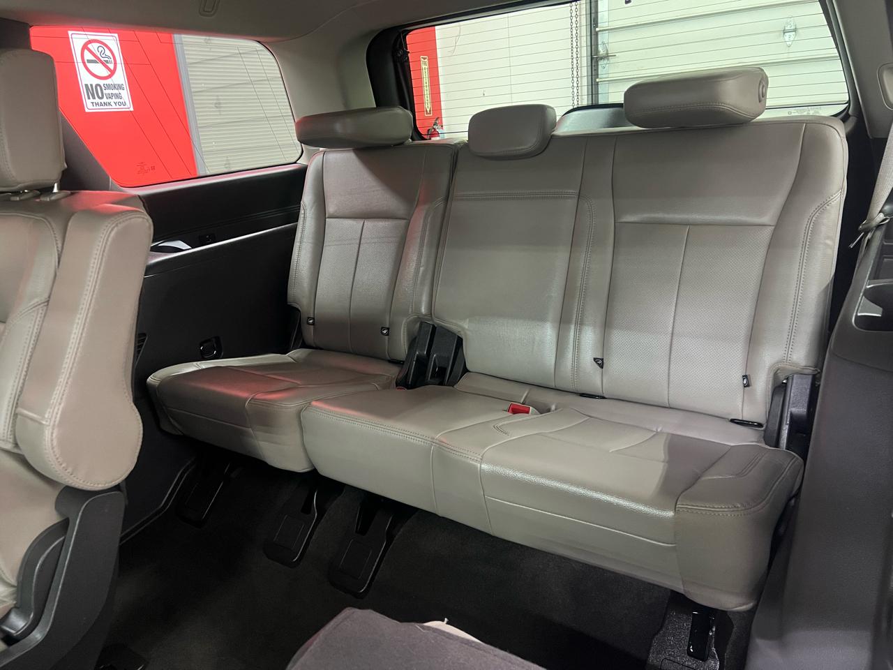 Ford Expedition XLT 2021