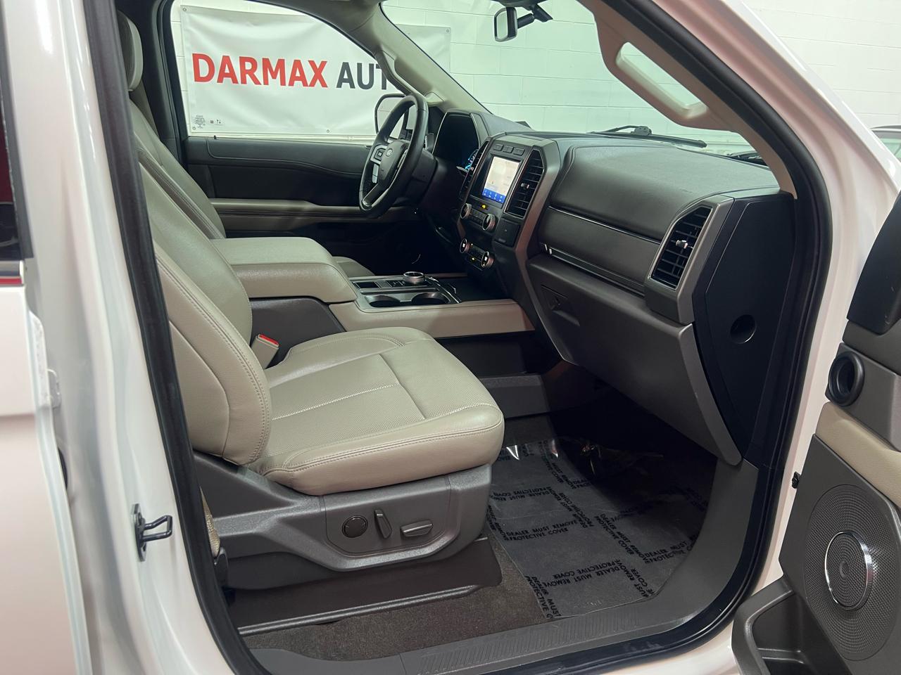 Ford Expedition XLT 2021