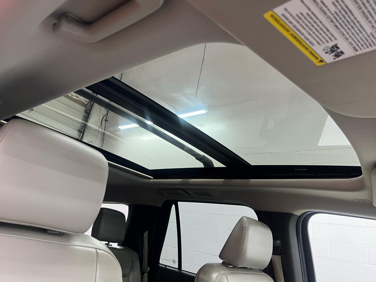 Ford Expedition XLT 2021