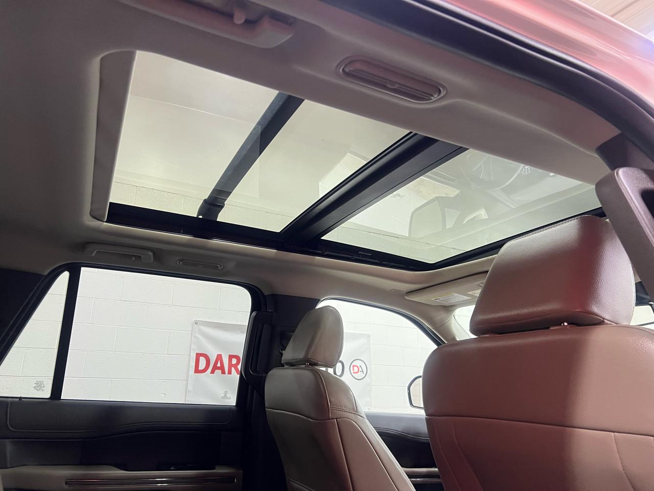 Ford Expedition XLT 2021