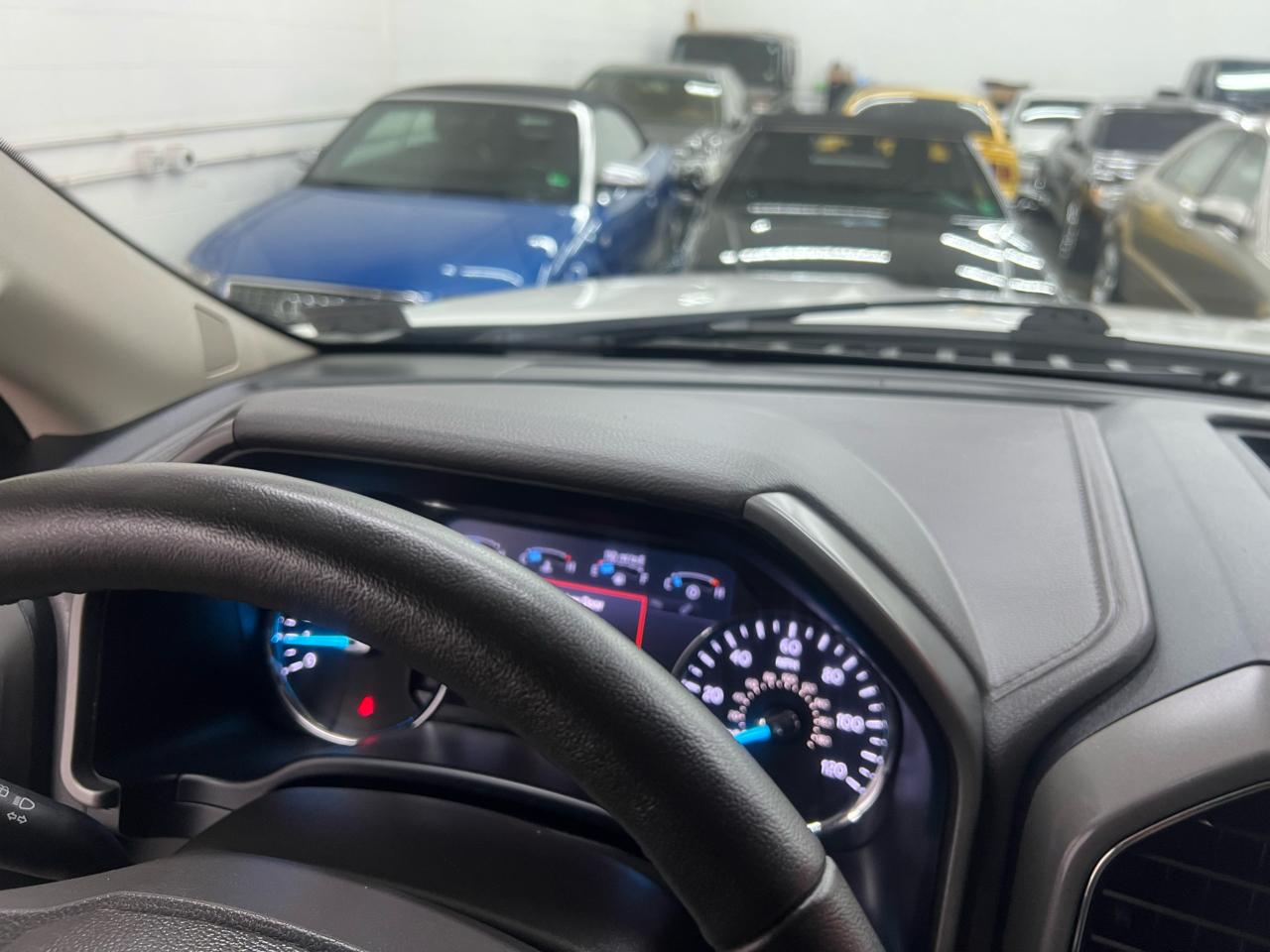 Ford Expedition XLT 2021