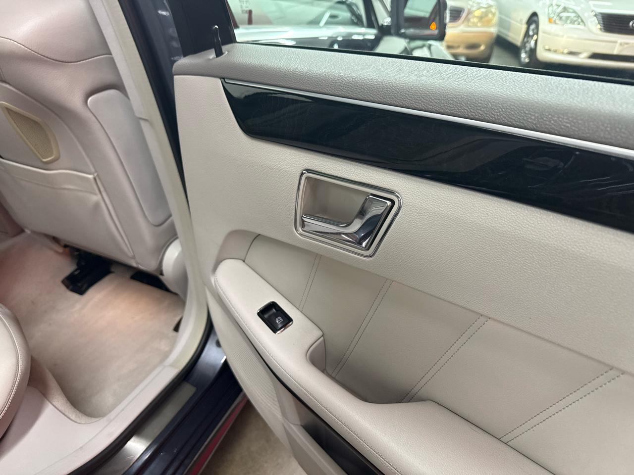 Mercedes-Benz E-Class E63 AMG Sedan 2010