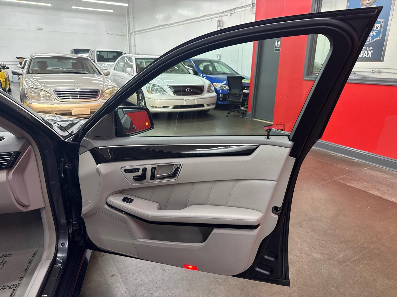 Mercedes-Benz E-Class E63 AMG Sedan 2010