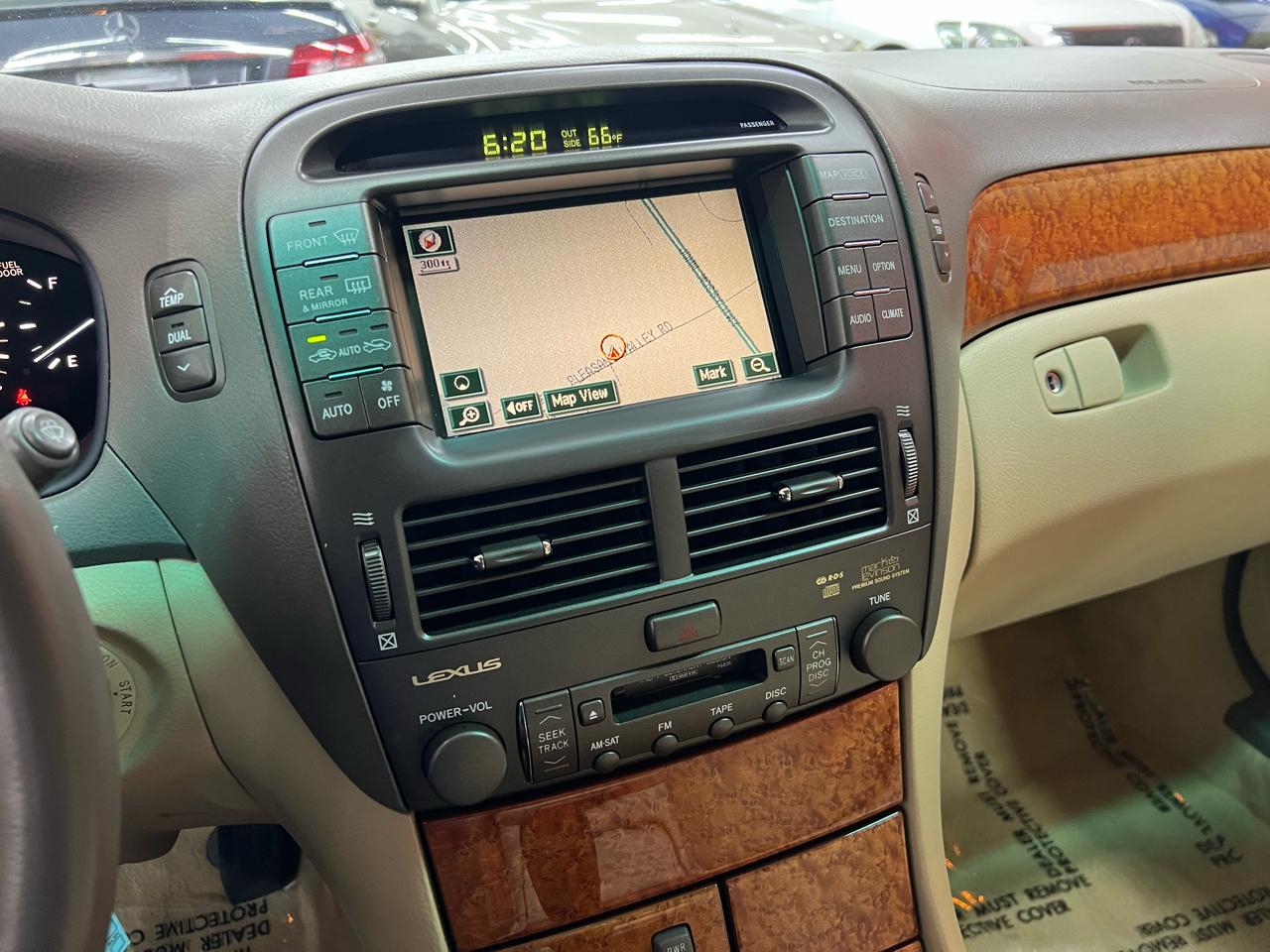 Lexus LS 430 Sedan 2006