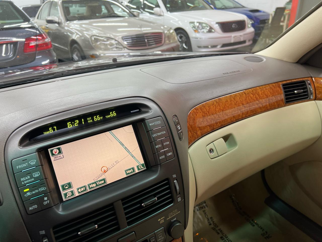 Lexus LS 430 Sedan 2006