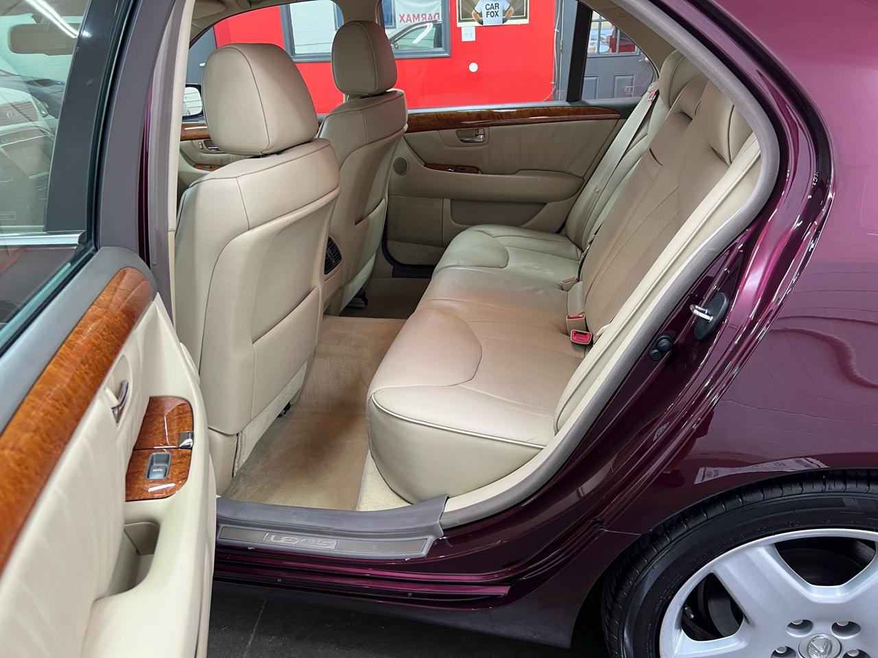 Lexus LS 430 Sedan 2006