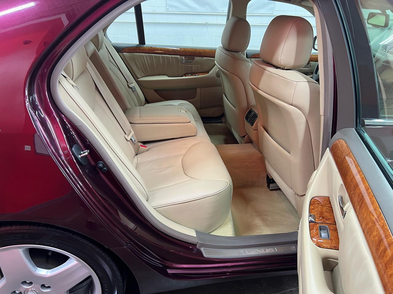 Lexus LS 430 Sedan 2006